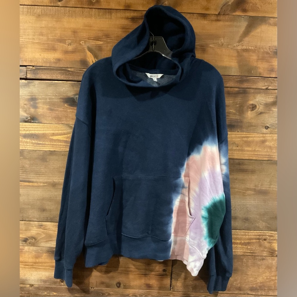 WILDFOX Long Sleeve Navy “Tye-Dye” Brushed HOODIE.  Womans size LARGE LG